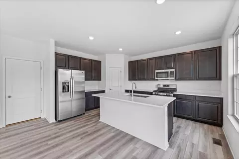 91 Sweetflag Cir, Elgin, IL 60124 photo 16