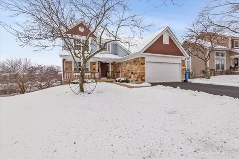 1065 Fairfax Ln, South Elgin, IL 60177