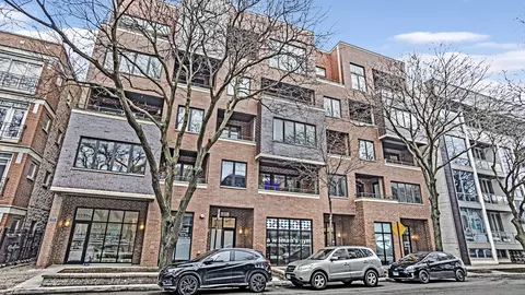 1937 W Diversey Pkwy #4F, Chicago, IL 60614