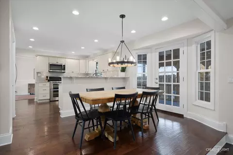 2235 Stonegate Ln, Wheaton, IL 60189 photo 10