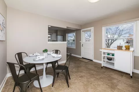 526 Short Ln, Glenview, IL 60025 photo 9