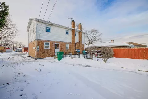 7919 Massasoit Ave, Burbank, IL 60459 photo 2