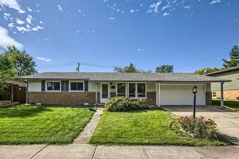 15208 Hillside Ave, Oak Forest, IL 60452