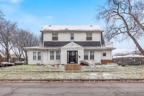11157 S Peoria St, Chicago, IL 60643
