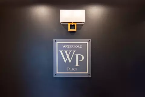 455 W Front St #303, Wheaton, IL 60187 photo 2