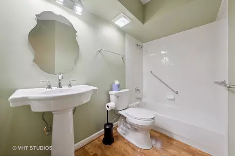 455 W Front St #303, Wheaton, IL 60187 photo 7