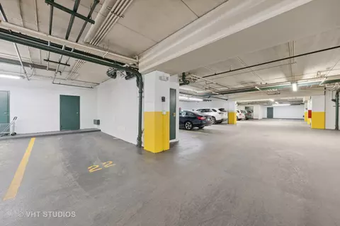 455 W Front St #303, Wheaton, IL 60187 photo 17