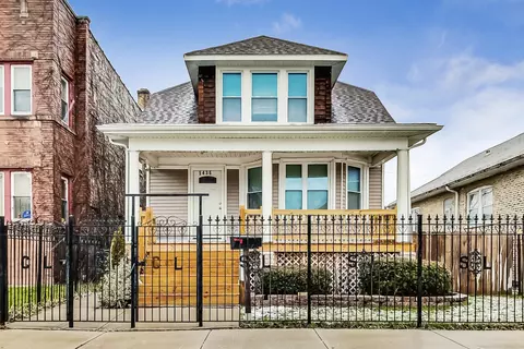 5436 W Crystal St, Chicago, IL 60651
