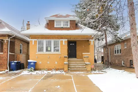 1822 S 19th Ave, Maywood, IL 60153
