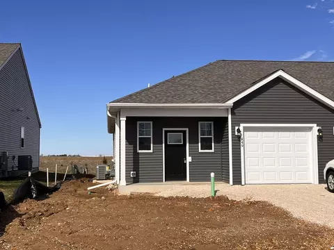 449 S Preston St, Cortland, IL 60112