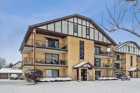 17960 Royal Oak Ct #3S, Tinley Park, IL 60477