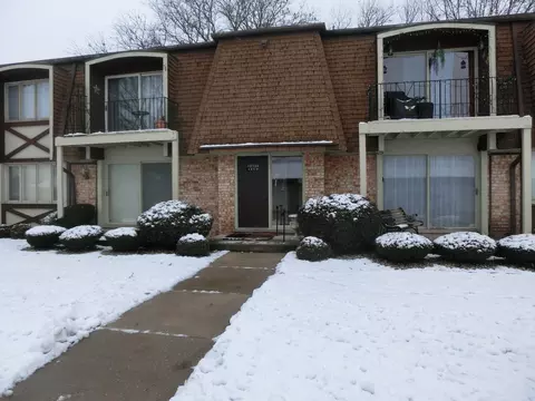 12750 Carriage Ln #D1, Crestwood, IL 60445