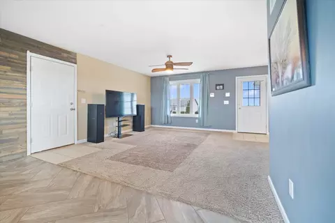 Other - 412 Travis Dr, Carlock, IL 61725 photo 2 of 6