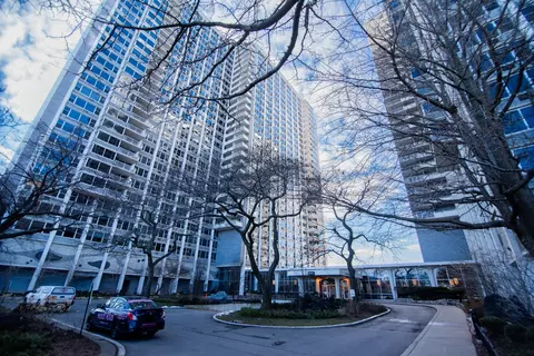4250 N Marine Dr #2508, Chicago, IL 60613