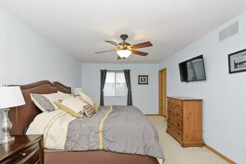 2008 S Austrian Pine St, Lockport, IL 60441 photo 9