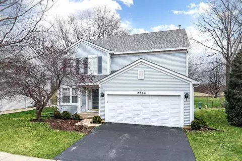 2544 Whitehall Ln, Naperville, IL 60564