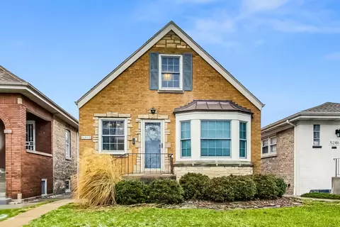 5242 N Mason Ave, Chicago, IL 60630