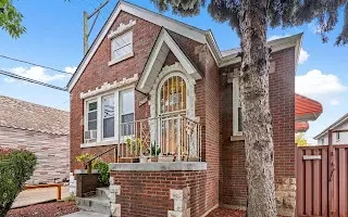 2415 W 47th Pl, Chicago, IL 60632