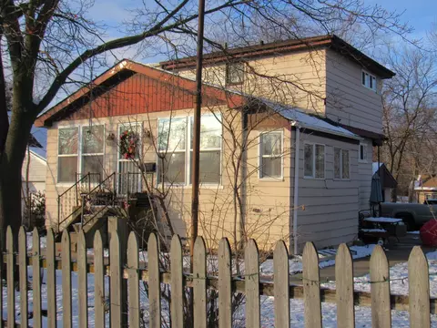 410 E Washington St, Round Lake Park, IL 60073
