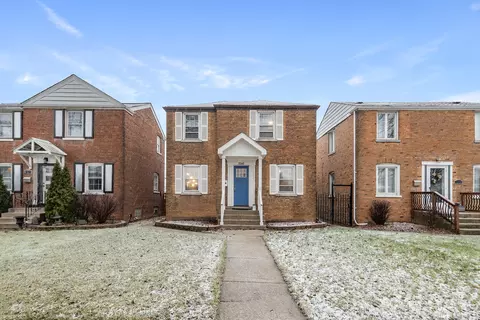 5140 S Monitor Ave, Chicago, IL 60638