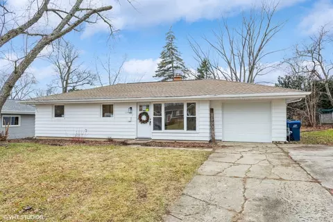 324 S Springinsguth Rd, Schaumburg, IL 60193