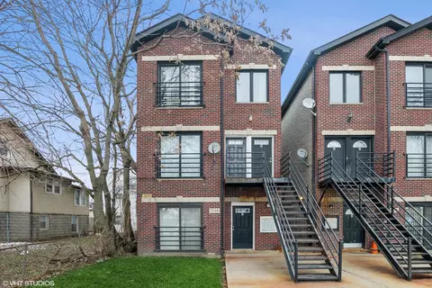 1724 W Edmaire St, Chicago, IL 60643