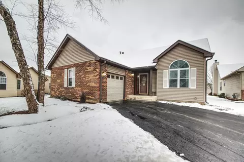 21013 W Hazelnut Ln, Plainfield, IL 60544