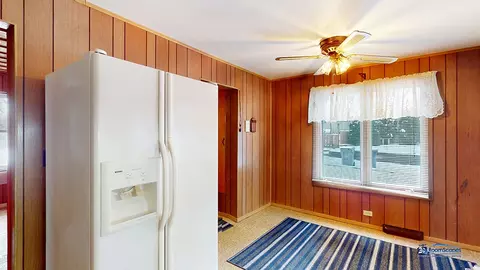 571 Clark St, Elgin, IL 60123 photo 11