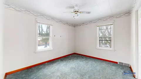 571 Clark St, Elgin, IL 60123 photo 14
