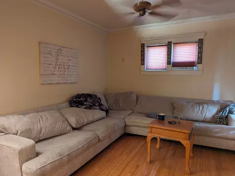 106 E Jefferson St, Freeport, IL 61032 photo 3