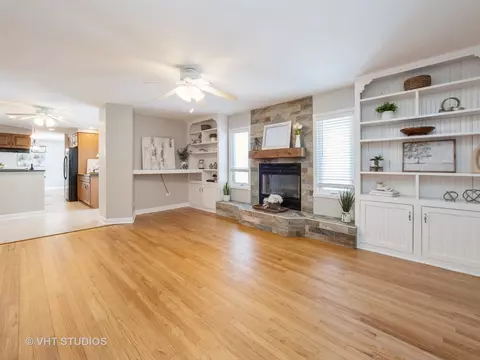 740 W Paddock Dr, Wheeling, IL 60090 photo 6