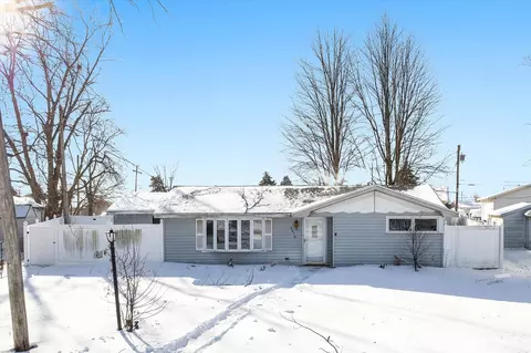 2015 Greengold St, Crest Hill, IL 60403
