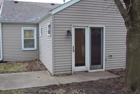 6 Gerald Rd, Rantoul, IL 61866 photo 3
