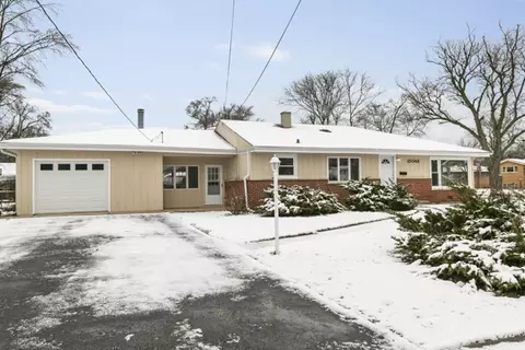 15048 Kildare Ave, Midlothian, IL 60445