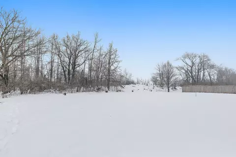 858 Marlisle Ct, Elgin, IL 60124 photo 31