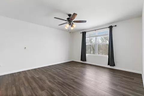 858 Marlisle Ct, Elgin, IL 60124 photo 21