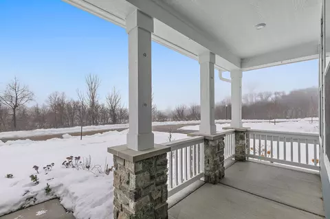 858 Marlisle Ct, Elgin, IL 60124 photo 4