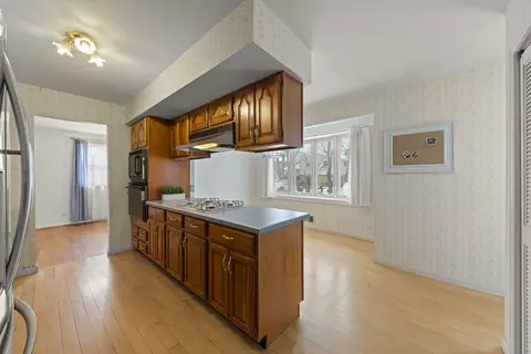 1785 Windsor Dr, Wheaton, IL 60189 photo 10
