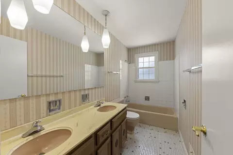 1785 Windsor Dr, Wheaton, IL 60189 photo 22