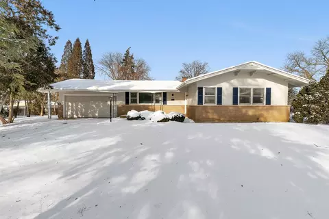 2609 Wayne Ave, Joliet, IL 60435