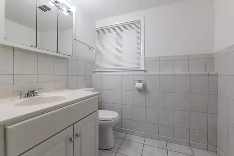1442 Phoenix Dr, Des Plaines, IL 60018 photo 13