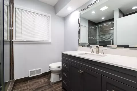 1442 Phoenix Dr, Des Plaines, IL 60018 photo 27