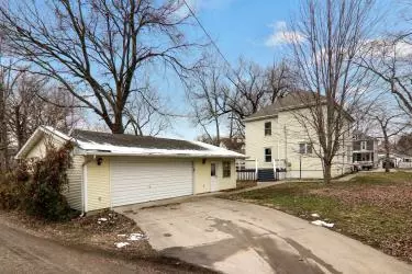 314 E Jefferson St, Clinton, IL 61727 photo 20