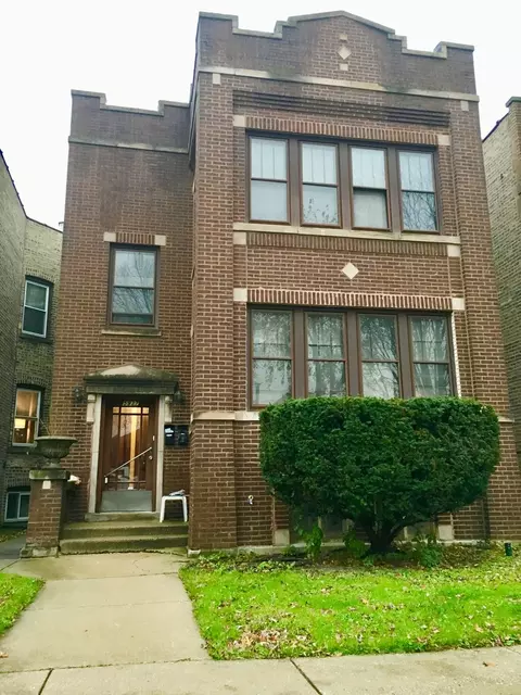 5937 N Fairfield Ave, Chicago, IL 60659