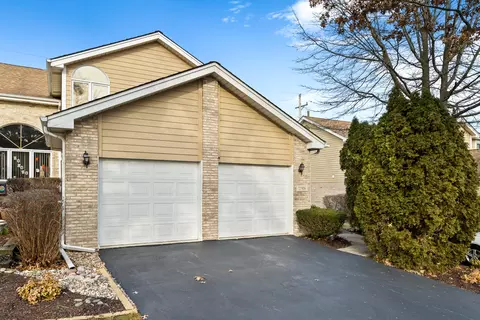 11916 Cormoy Ln, Orland Park, IL 60467