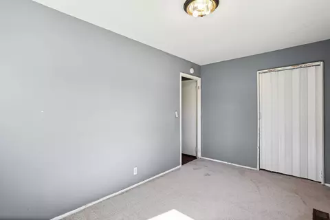 Bedroom - 801 Maplepark Dr, Champaign, IL 61821 photo 3 of 3