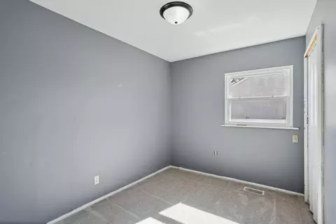 Other - 801 Maplepark Dr, Champaign, IL 61821 photo 8 of 11