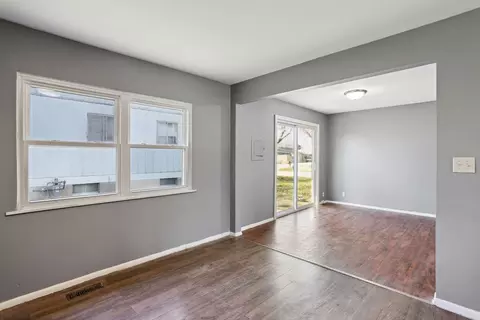 Other - 801 Maplepark Dr, Champaign, IL 61821 photo 4 of 11