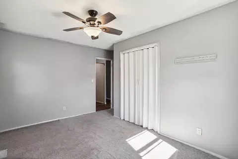 Bedroom - 801 Maplepark Dr, Champaign, IL 61821 photo 1 of 3