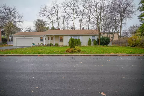 268 6th St, Wheeling, IL 60090 photo 2